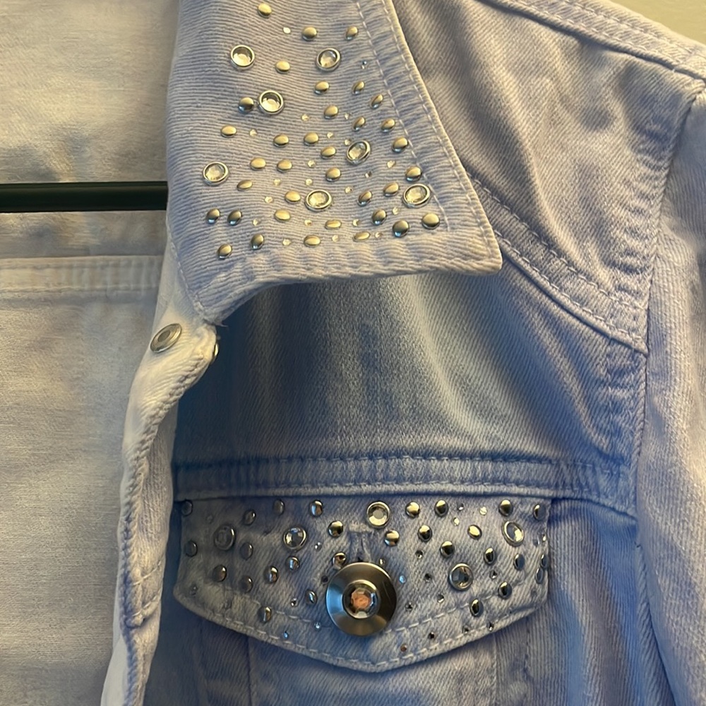 Denim jacket - Picture 2 of 3